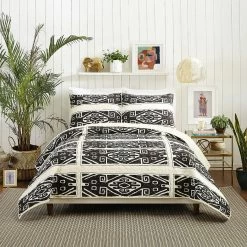 Peking All Décor Cosmos Quilt Set By Jungalow®